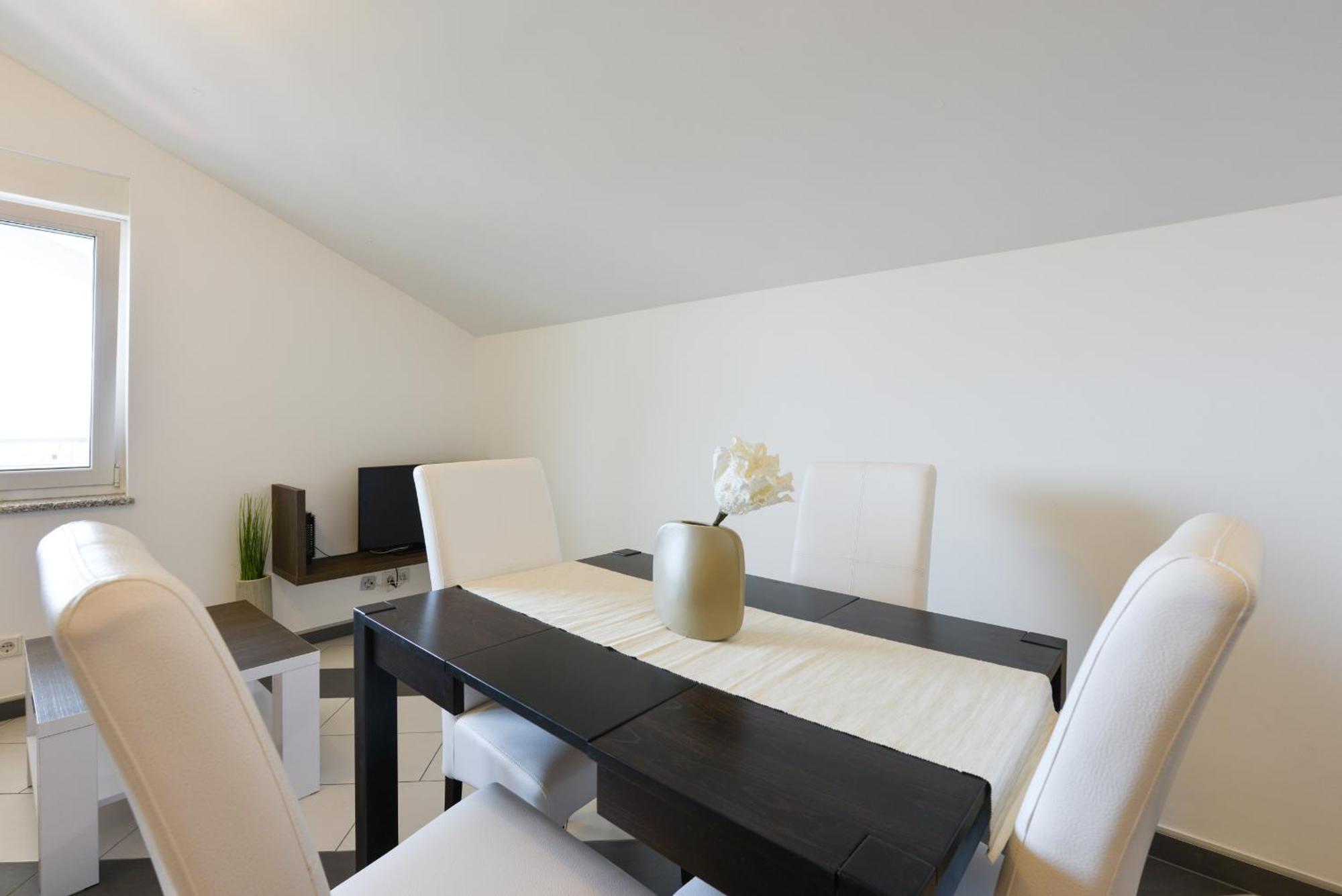 Apartmani Martin Mit Beheiztem Pool With Heated Pool Bibinje Exterior foto